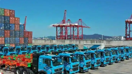 特朗普稱美國將對進口中型和重型卡車征收25%關稅