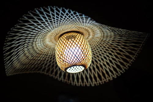 年輕人開始對(duì)燈上頭了？雷士照明全民煥新節(jié)告訴你答案