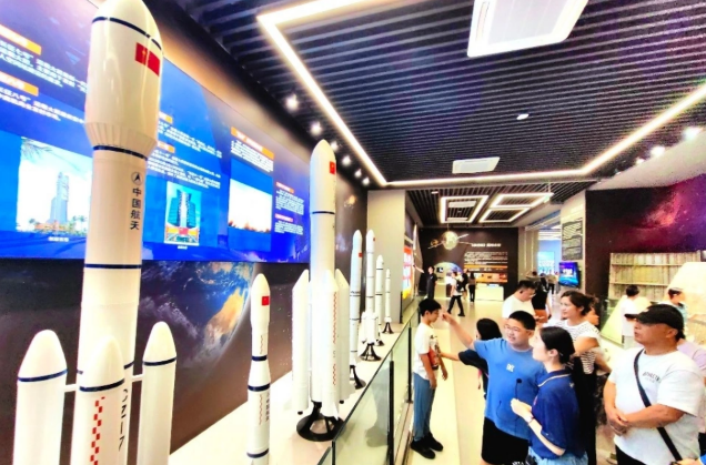 高?？萍颊桂^激勵(lì)青年學(xué)子傳承科學(xué)精神