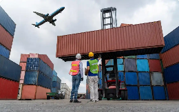 為服務(wù)出口提供更多保險(xiǎn)支持