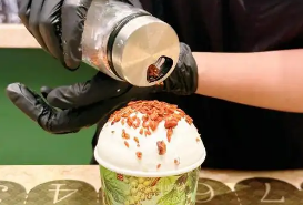 海外市場增長空間廣闊 新茶飲成為出?！靶聞萘Α?></a></div><!-- img end -->	<div   id=