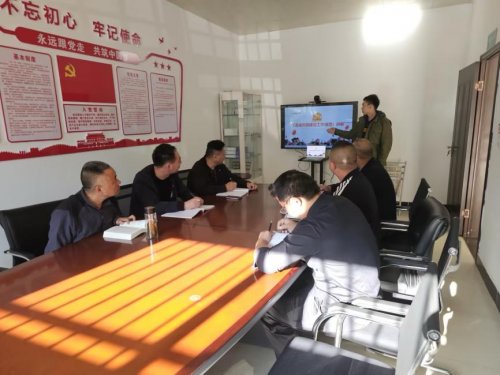 羅田煙草：清風(fēng)徐來(lái)，廉花盛開(kāi)