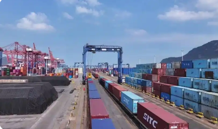 到2027年我國集裝箱鐵水聯(lián)運量年均將增長約15%