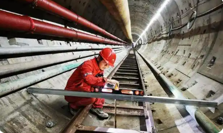 中國石油首個(gè)海底盾構(gòu)隧道掘進(jìn)突破1500米