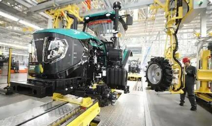 持續(xù)創(chuàng)新產(chǎn)品 不斷完善服務(wù)　中國(guó)農(nóng)機(jī)全球市場(chǎng)贏美譽(yù)