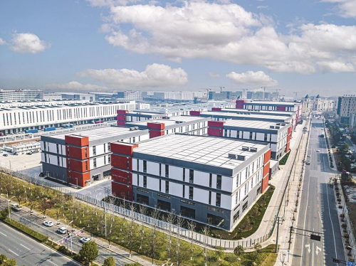 深耕進(jìn)口貿(mào)易 義烏織密“全球好物網(wǎng)”