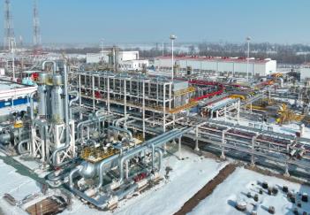 “滿倉(cāng)”以待 我國(guó)最大儲(chǔ)氣庫(kù)開啟今冬供氣