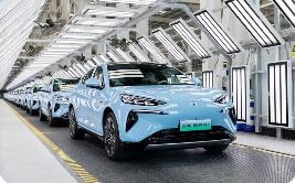 10月新能源汽車新車銷量占有率首次過半