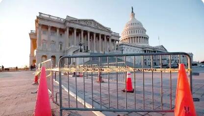 美創(chuàng)紀(jì)錄政府“停擺”落幕 經(jīng)濟(jì)“后遺癥”難消