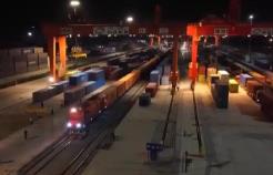 鄭州開(kāi)行首列全程時(shí)刻表中歐班列