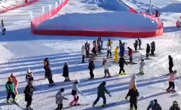 “冰雪游”“避寒游”點燃冬季文旅新熱力 特色資源激活消費新場景