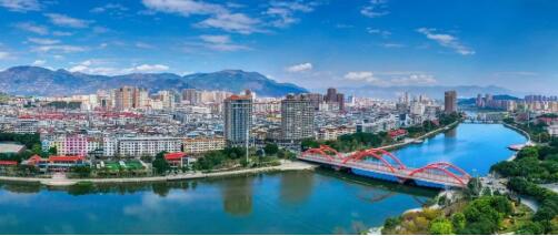 仙游縣委書記吳海端《學習時報》撰文: 繪就木蘭溪畔高質(zhì)量發(fā)展新畫卷