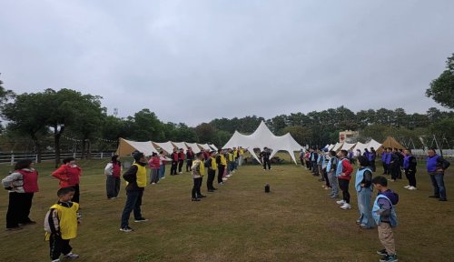 秋日光景里 聚力正當(dāng)時(shí)