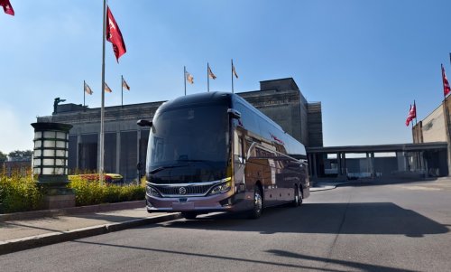 金旅客車：以智能化、網(wǎng)聯(lián)化重新定義高端客車未來