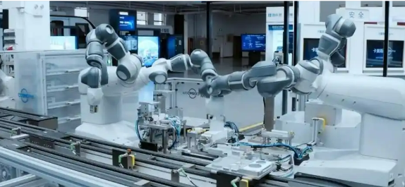 數(shù)據(jù)+智能雙驅(qū)動 卡奧斯打造AI時代新型