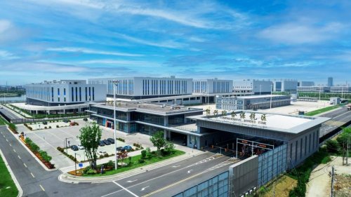 紹興綜合保稅區(qū)：在發(fā)展里奮楫揚(yáng)帆駛出商務(wù)經(jīng)濟(jì)“一路繁花”