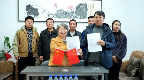 龍騰乳業(yè)攜手佰村相見 共拓奶山羊產(chǎn)業(yè) 助力鄉(xiāng)村振興