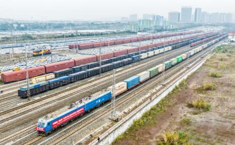 中新多式聯(lián)運示范項目重慶—中亞、重慶—東南亞國際班列實現(xiàn)雙向發(fā)車