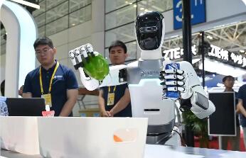 AI變身“智能伙伴”，中國迎來智能經(jīng)濟(jì)新時(shí)代