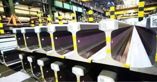 國(guó)產(chǎn)特型鋼軌“鋪到”納米比亞