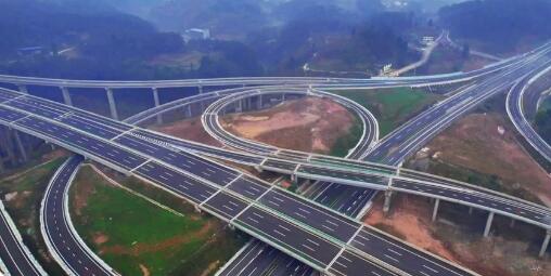 渝湘復線高速公路全線通車