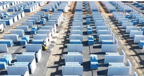 內(nèi)蒙古能源集團(tuán)建成投運(yùn)目前全球最大容量?jī)?chǔ)能電站