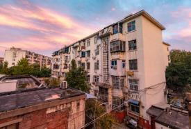 多城出臺(tái)政策對(duì)老房子“強(qiáng)制體檢” 維修的錢由誰(shuí)出？