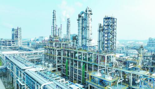 化工新材料：石化產(chǎn)業(yè)新增長引擎