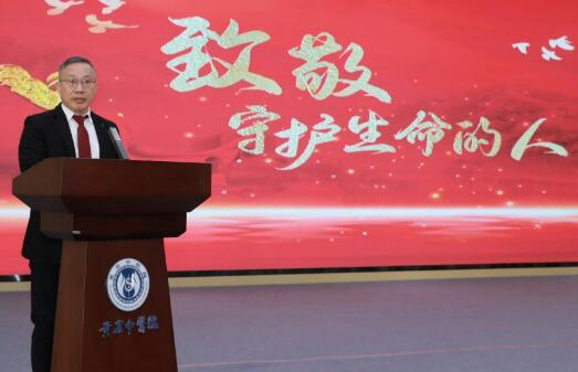 “九三閱兵全國(guó)巡展”醫(yī)療系統(tǒng)首展在浙江臺(tái)州開幕