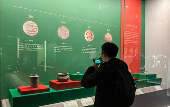 展現(xiàn)數(shù)千年傳統(tǒng)“紋”化 中國古代紋飾和紋樣展蘇州開展