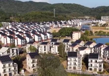 遷新居、住“好房子” 綠色低碳建房打造未來鄉(xiāng)村模范樣本