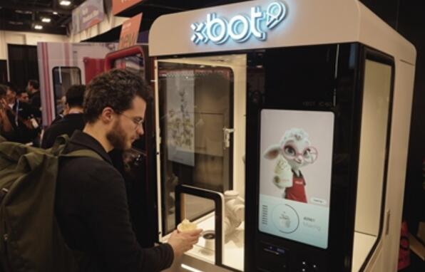 中國(guó)智造“組團(tuán)”亮相CES 展現(xiàn)AI落地實(shí)力