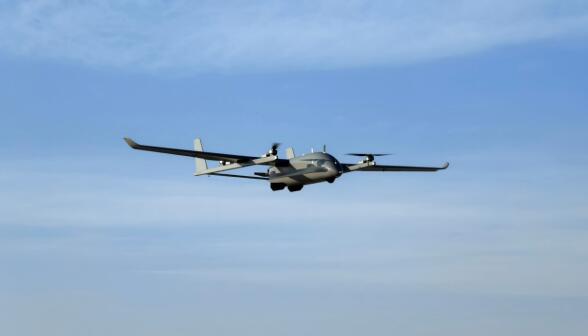 200千克級(jí)大載重長(zhǎng)航時(shí)復(fù)合翼無(wú)人機(jī)系統(tǒng)靈鵲150成功首飛