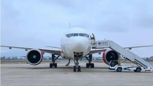 “福州—東米德蘭”全貨運(yùn)航線正式開通運(yùn)營