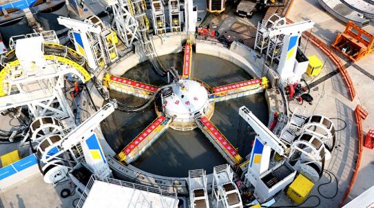 我國自主研制，全球最大直徑豎井掘進(jìn)機“啟明號”始發(fā)