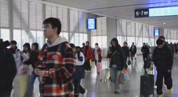 新舉措！2026屆高校畢業(yè)生新增2次單程學(xué)生優(yōu)惠票