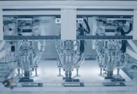 促進(jìn)創(chuàng)新鏈產(chǎn)業(yè)鏈無(wú)縫對(duì)接 我國(guó)加速人工智能賦能制造業(yè)發(fā)展