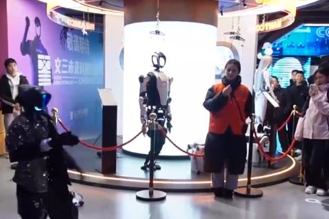 科創(chuàng)新品成為“新特產(chǎn)” 中國(guó)智造激發(fā)消費(fèi)市場(chǎng)強(qiáng)勁動(dòng)能