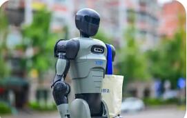 站得住、走得穩(wěn)、跑得快 2025年我國(guó)發(fā)布人形機(jī)器人產(chǎn)品超330款