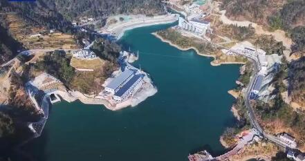 引江補漢工程輸水總干線出口段工程正式貫通 國家水網(wǎng)主骨架實現(xiàn)關(guān)鍵突破