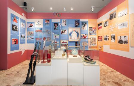 躍馬爭(zhēng)春 冰雪傳情——中華體育文化展亮相米蘭冬奧會(huì)