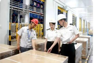 2025年大連海關(guān)外貿(mào)企業(yè)數(shù)量增長8.9%