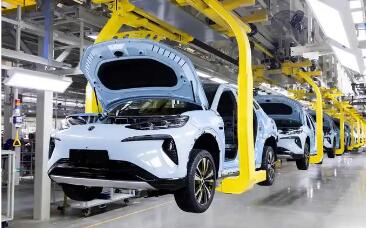 從“政策驅(qū)動”轉(zhuǎn)向“產(chǎn)品驅(qū)動” 地方兩會擘畫汽車產(chǎn)業(yè)新賽道