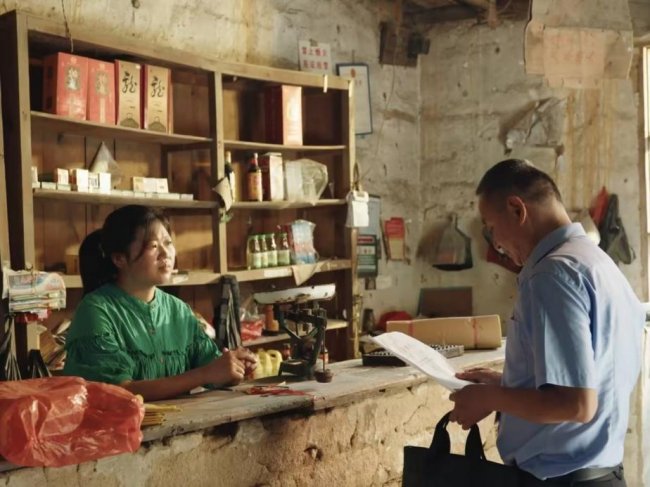 小店鋪撐起鄉(xiāng)村振興“大舞臺”