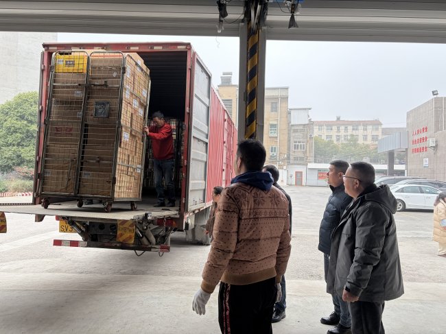 湖北黃梅：馬年新春保供忙&nbsp;物流一線顯擔當