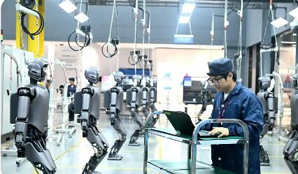 “大腦”升級 性能躍升 國產(chǎn)機(jī)器人深耕底層技術(shù)