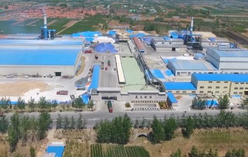 全球最大單爐硅酸鈉馬蹄焰窯爐點(diǎn)火成功