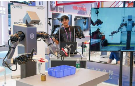 走好中國式現(xiàn)代化關(guān)鍵一程——從全國兩會看“十五五”規(guī)劃新圖景