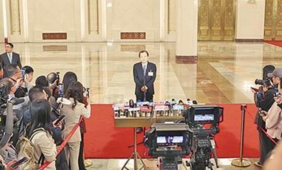 第二場“部長通道”：回應(yīng)關(guān)切真抓實干