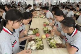 全國(guó)市場(chǎng)監(jiān)管部門(mén)推進(jìn)“校園餐”突出問(wèn)題整治